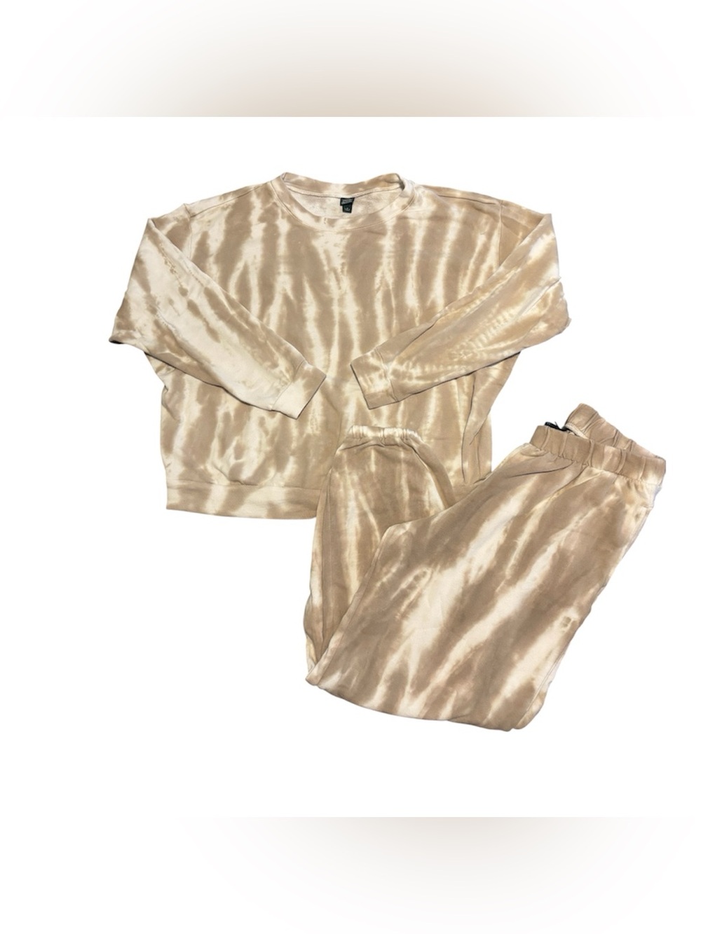 Wild Fable Tye Die crewneck and sweatpant set. Size M